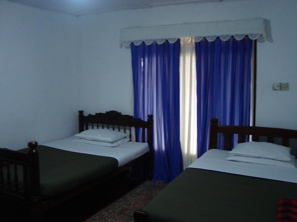 Andrews Hostel Nuwara Eliya Room photo